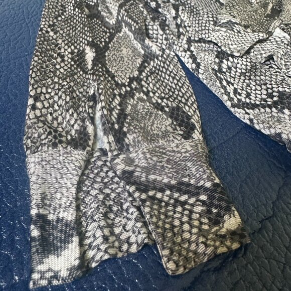 TOM FORD Era Authentic Gucci Python Print Men’s Shirt, Size Large - Picture 11 of 14